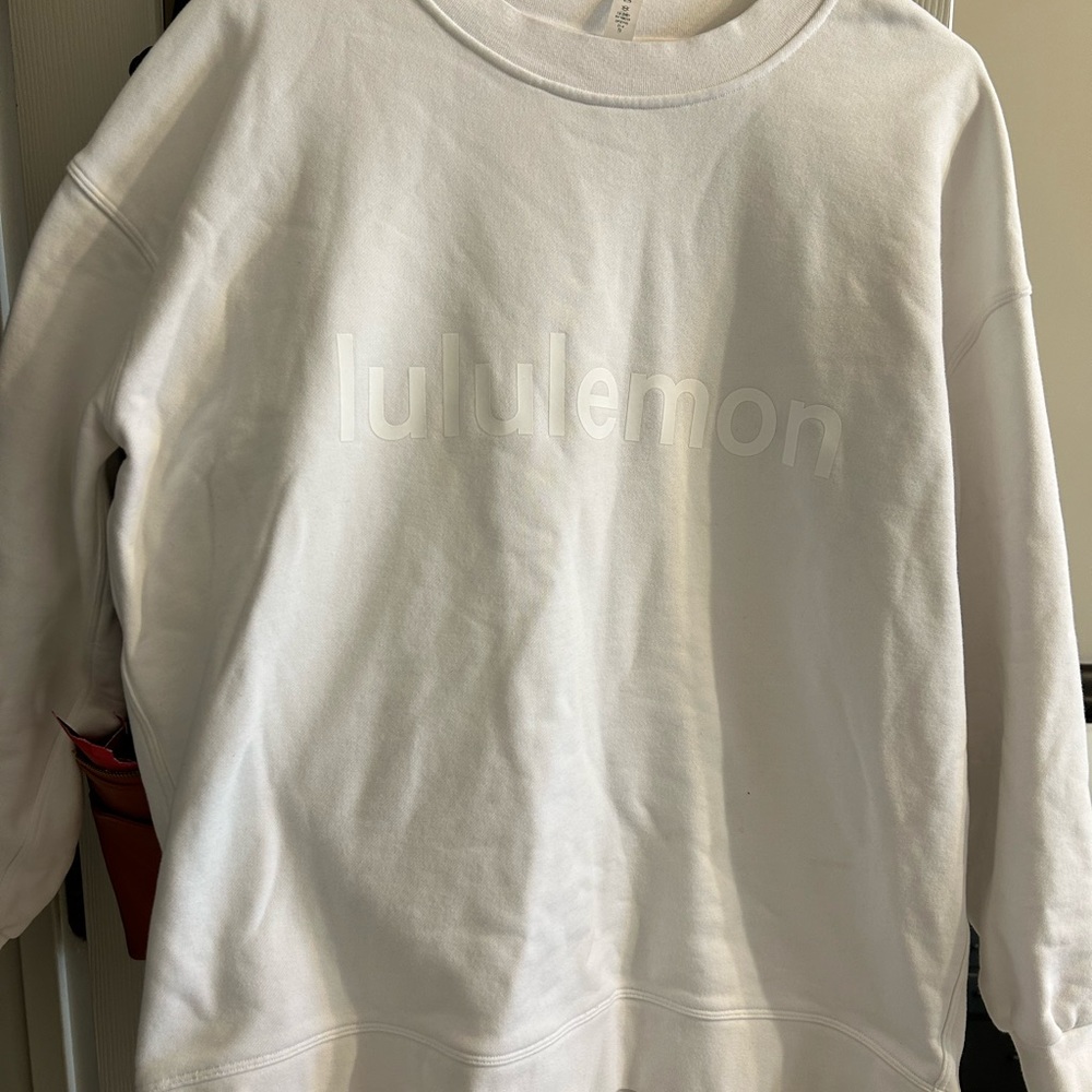 Lululemon sweatshirt